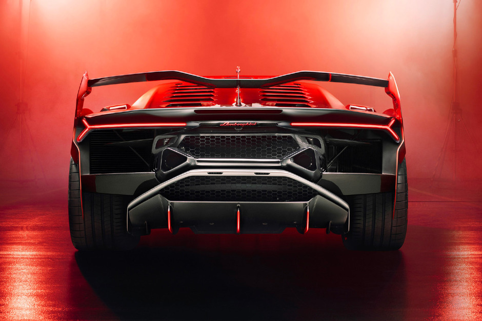 Lamborgini’nin Yeni Harikası: SC18 Alston