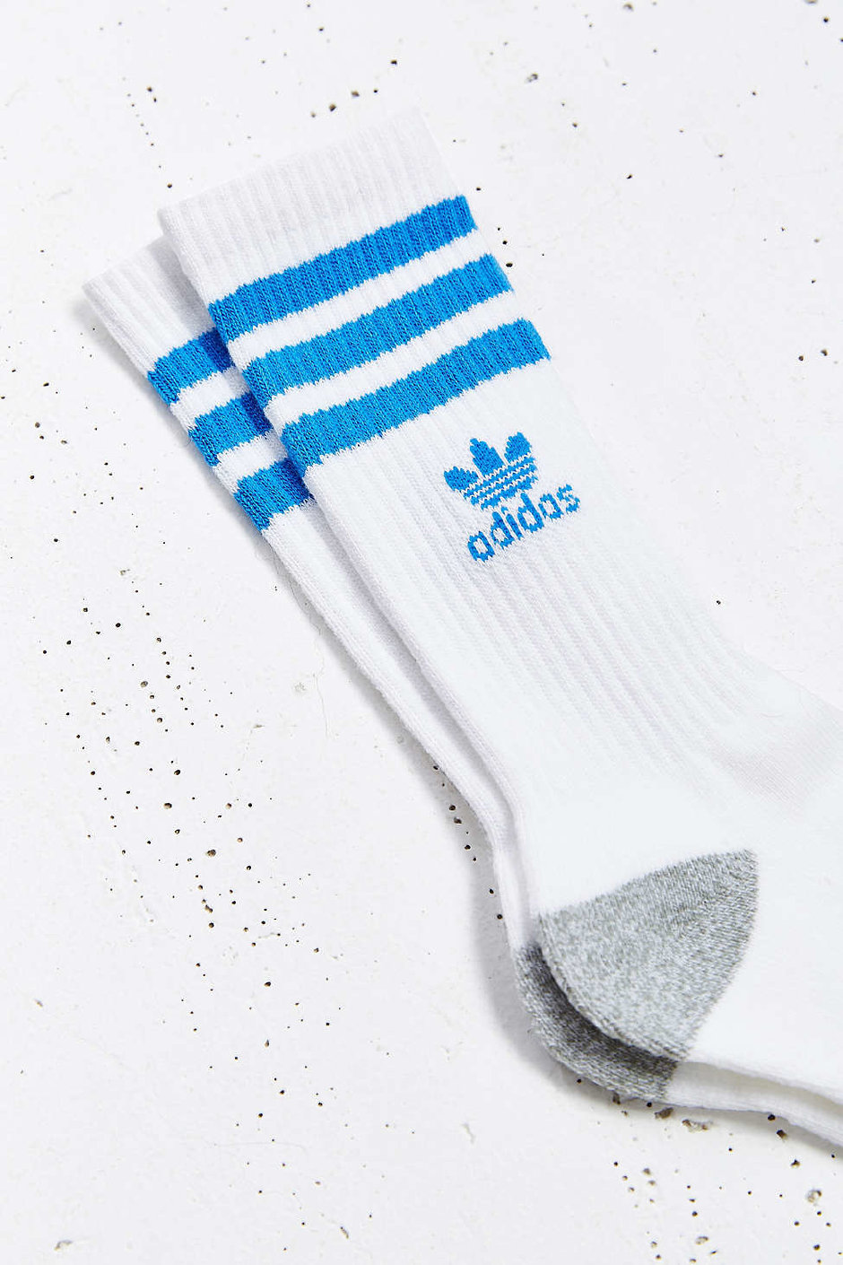 Bu Kışın En Renkli Çoraplarını Keşfedin