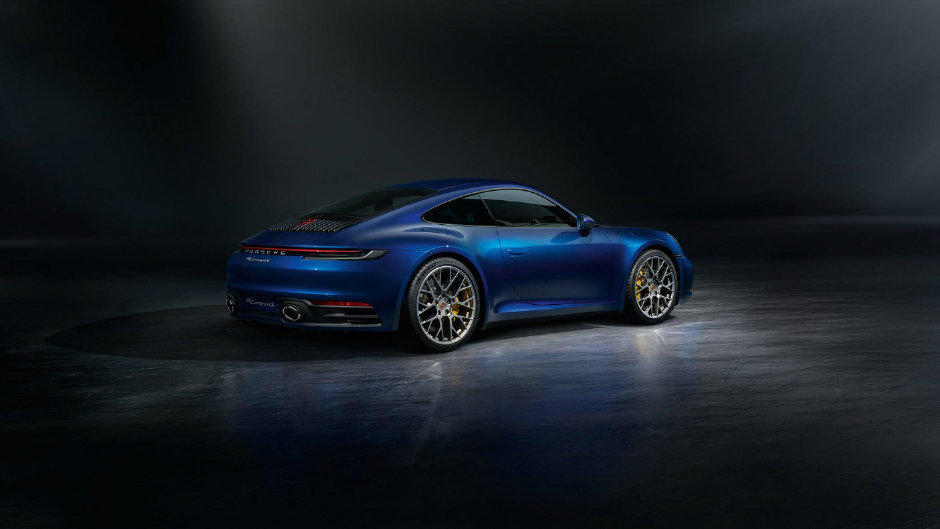 Porsche’un Yeni 911 Carrera S Modeliyle Tanışın