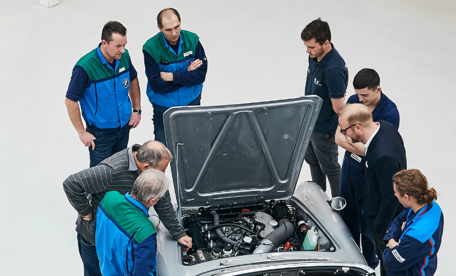 BMW’nin Kalan Son 1600 GT Convertible Modeliyle Tanışın