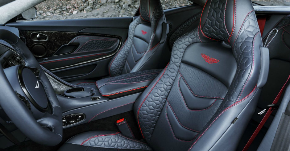 Aston Martin'in En İyi Modeliyle Tanışın: DBS Superleggera