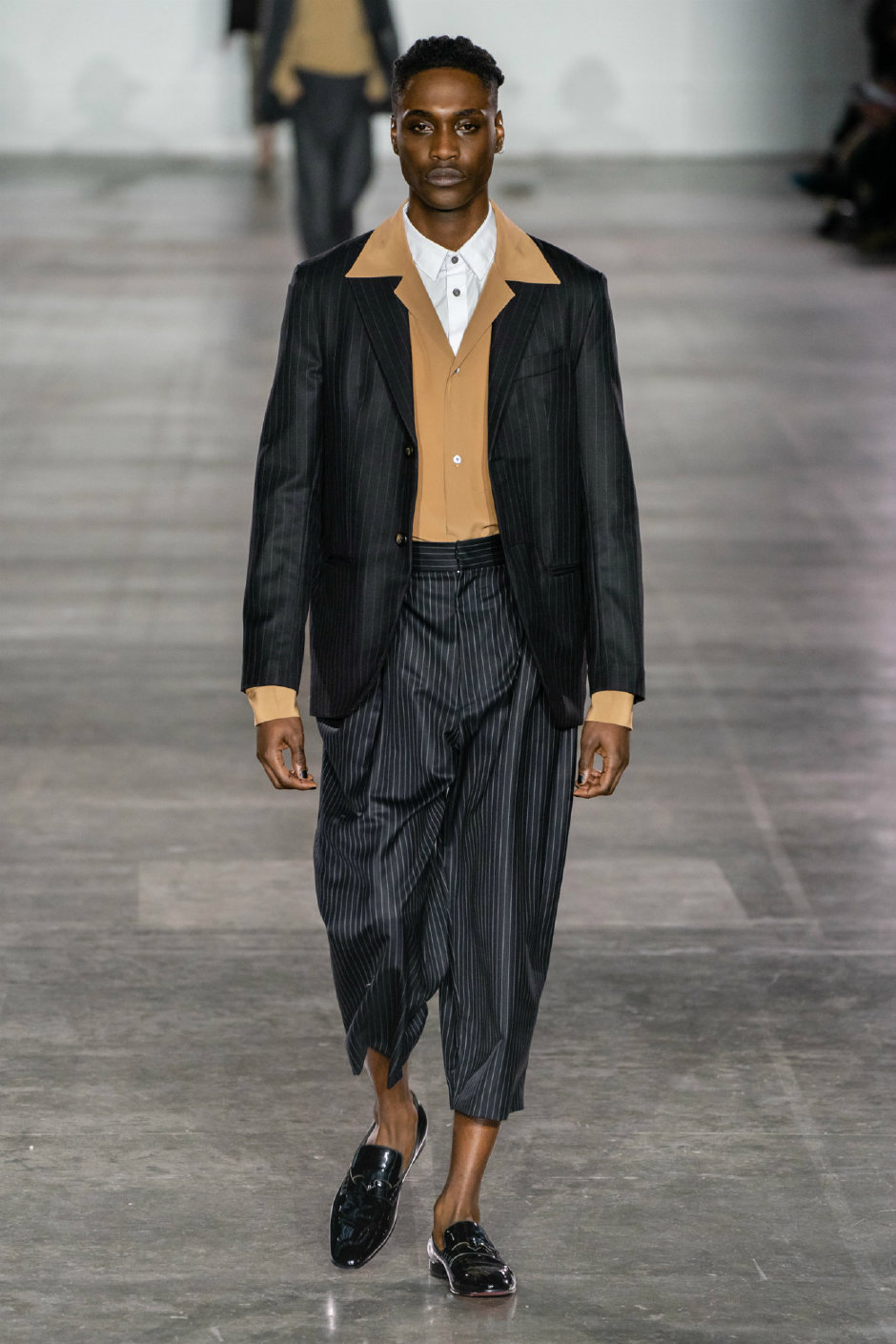 Edward Crutchley Sonbahar / Kış 2019