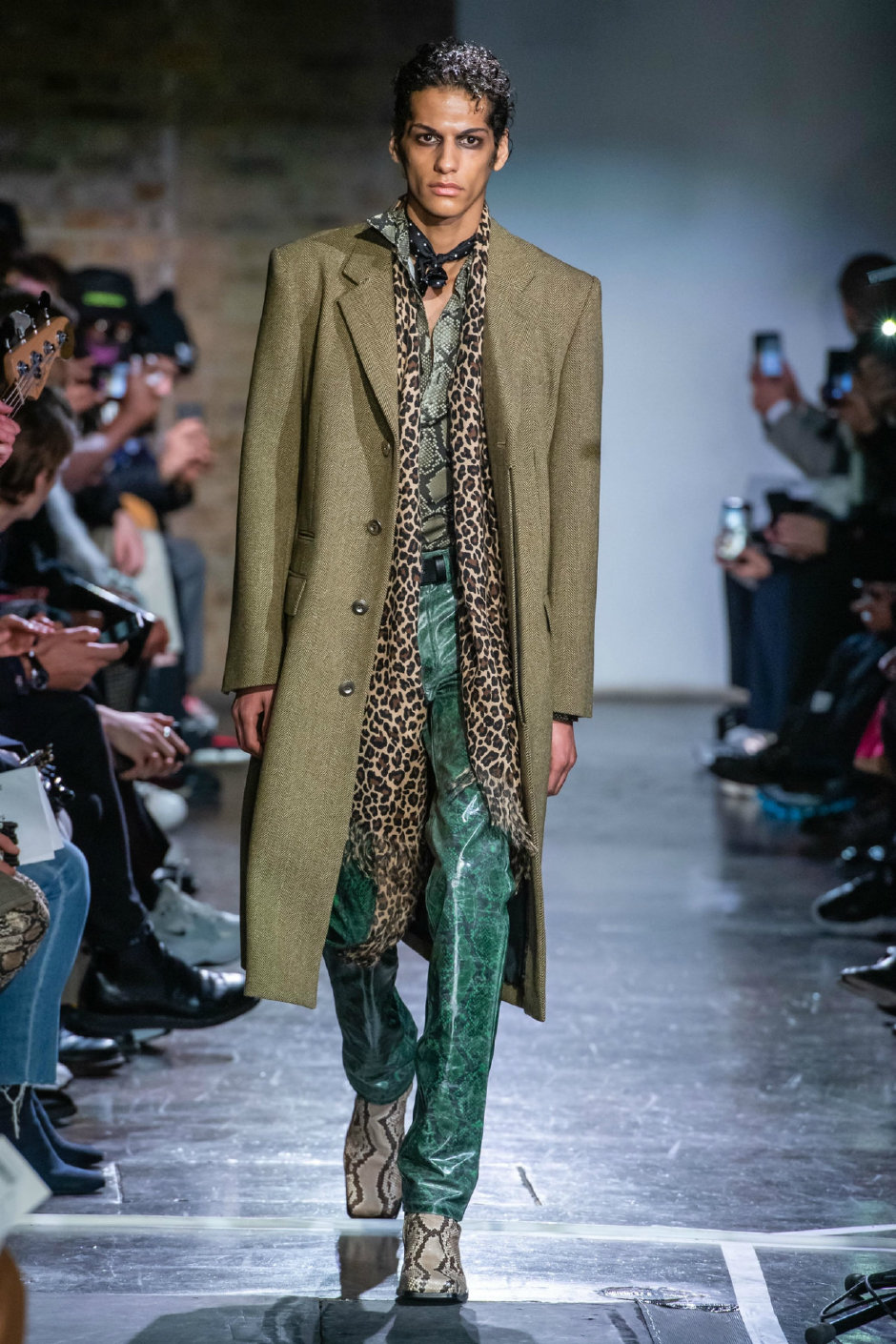 John Lawrence Sullivan Sonbahar / Kış 2019