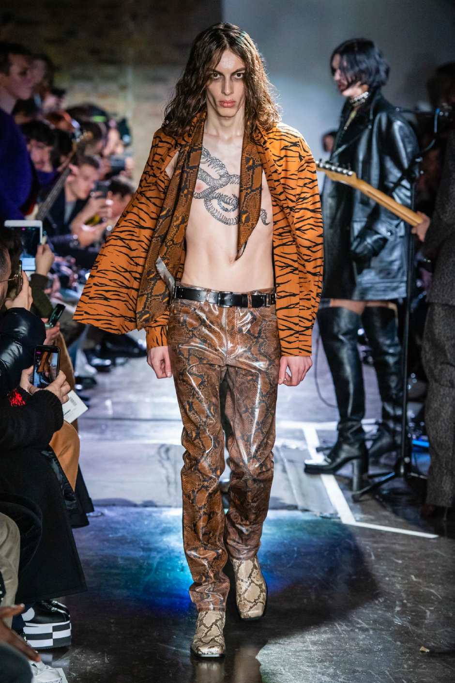 John Lawrence Sullivan Sonbahar / Kış 2019