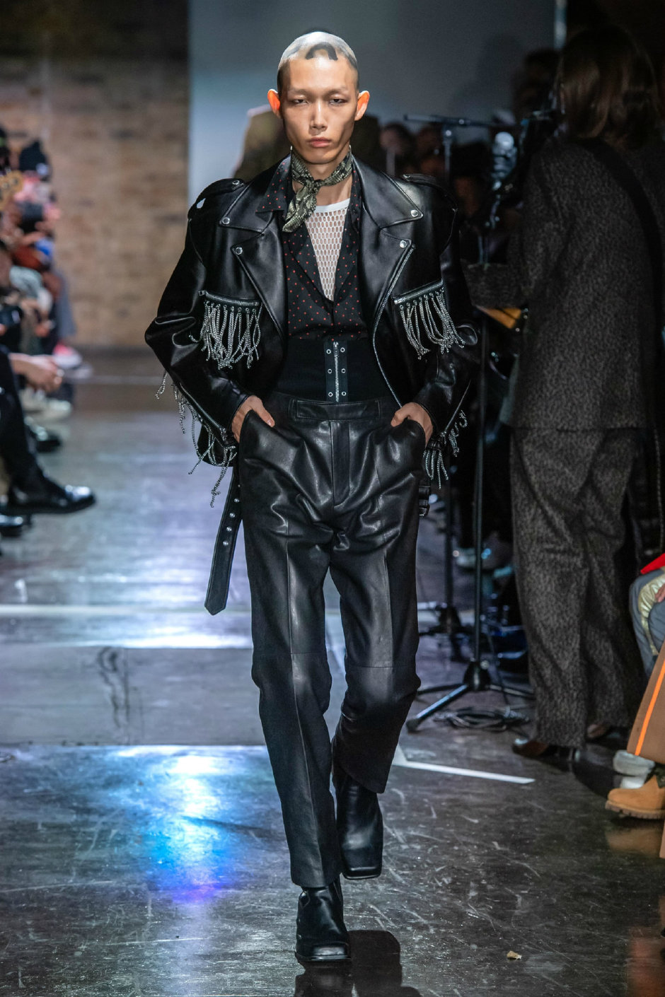 John Lawrence Sullivan Sonbahar / Kış 2019