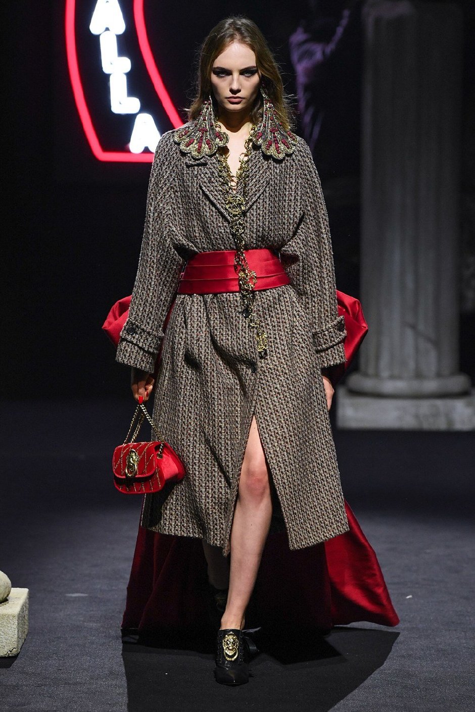 Moschino Sonbahar / Kış 2019