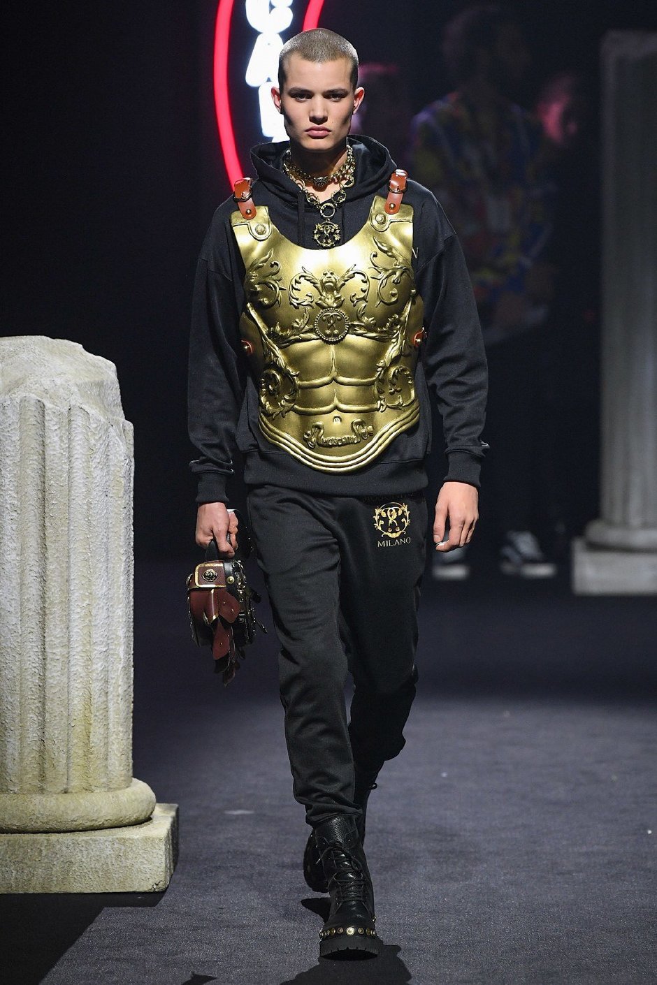Moschino Sonbahar / Kış 2019