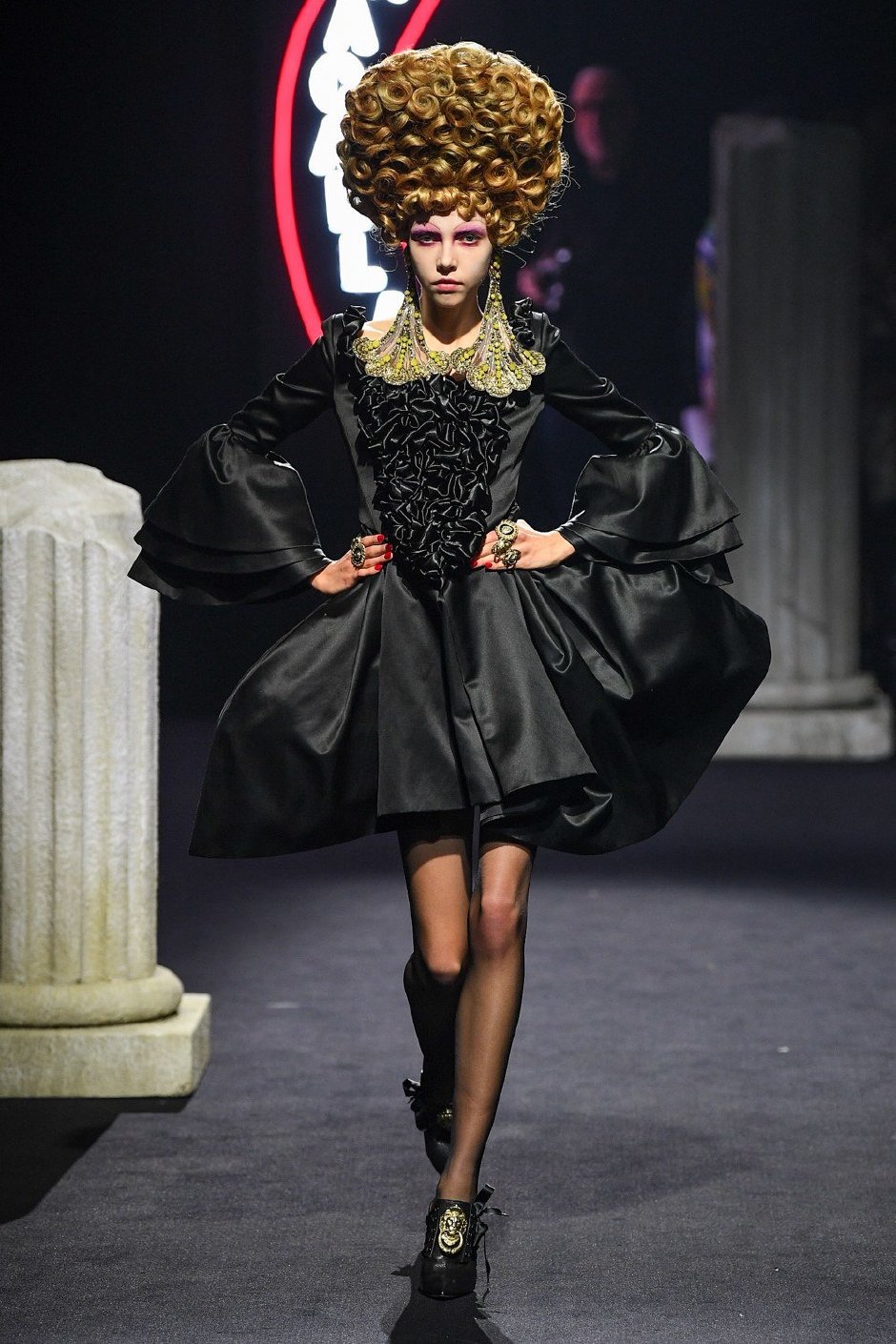 Moschino Sonbahar / Kış 2019