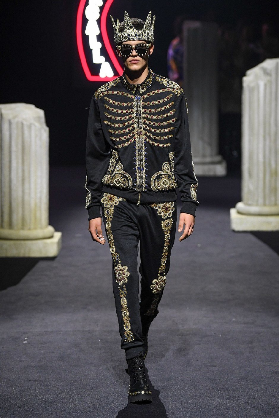 Moschino Sonbahar / Kış 2019