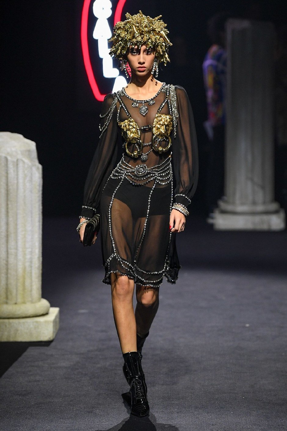 Moschino Sonbahar / Kış 2019