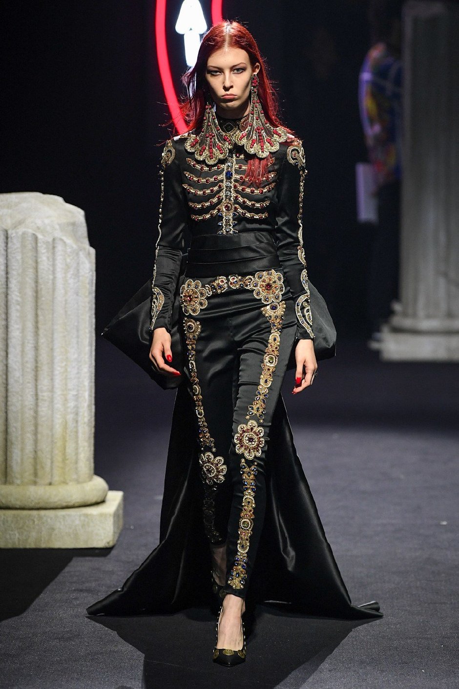 Moschino Sonbahar / Kış 2019