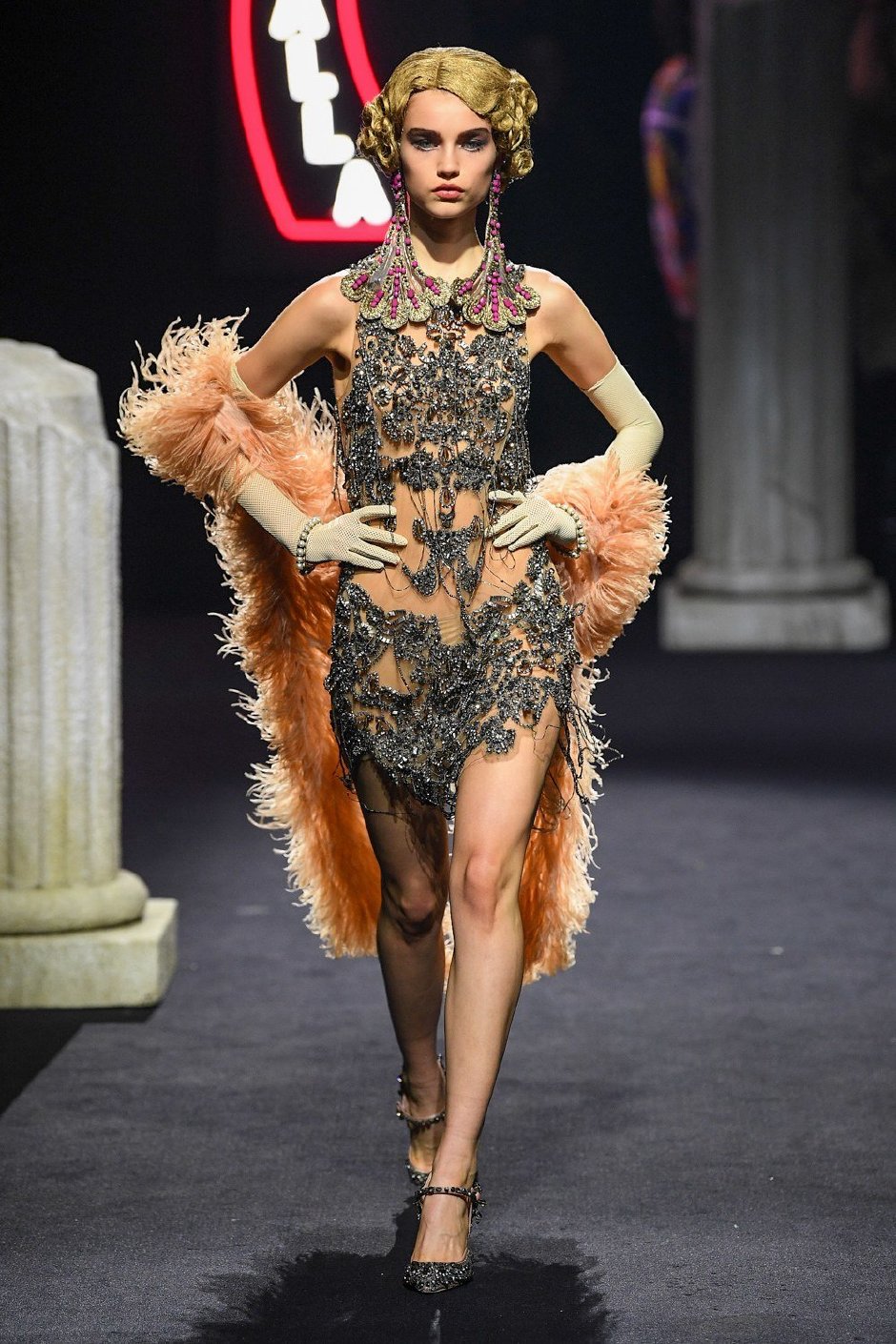 Moschino Sonbahar / Kış 2019