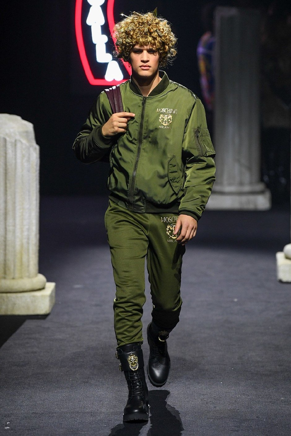 Moschino Sonbahar / Kış 2019