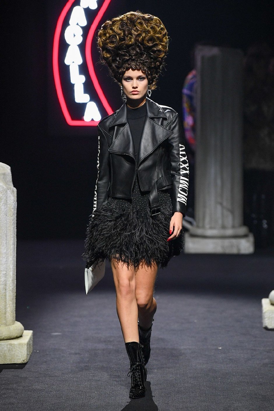 Moschino Sonbahar / Kış 2019