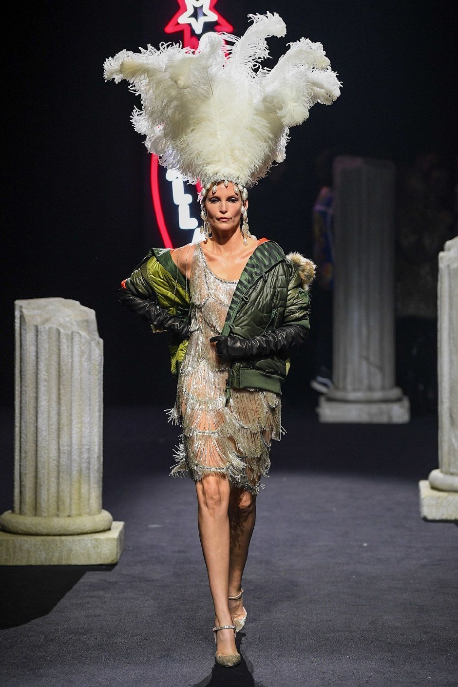 Moschino Sonbahar / Kış 2019
