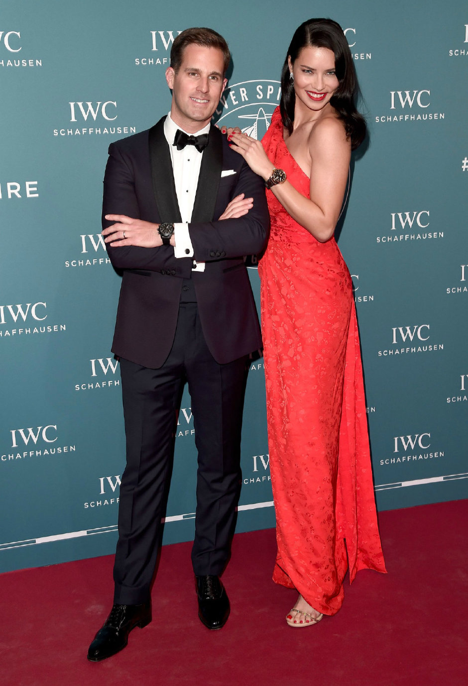 IWC'nin Pilot's Watches'un Yeni Üyelerine Özel Gala Gecesi IWC'nin Pilot's Watches'un Yeni Üyelerine Özel Gala Gecesi