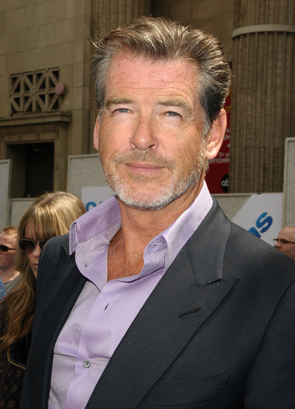 Gri Saçlara Karizma Katan 10 Aktör