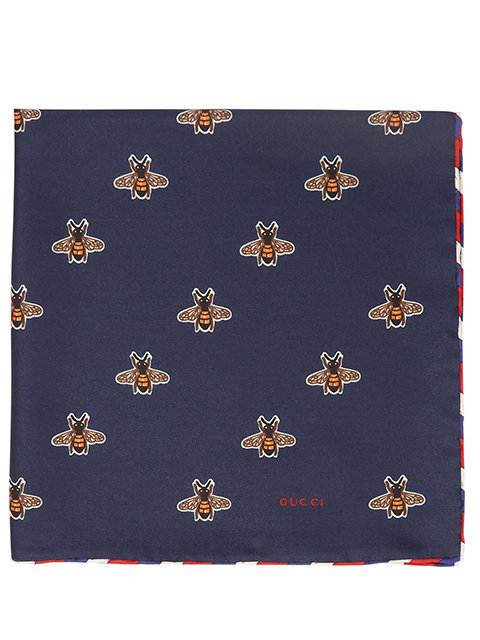 Stil Detaylarda Gizlidir: Sezonun En İyi 10 Cep Mendili