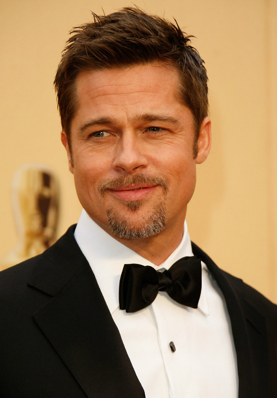 Geçmişten Bugüne Brad Pitt'in 12 Efsane Saç Modeli