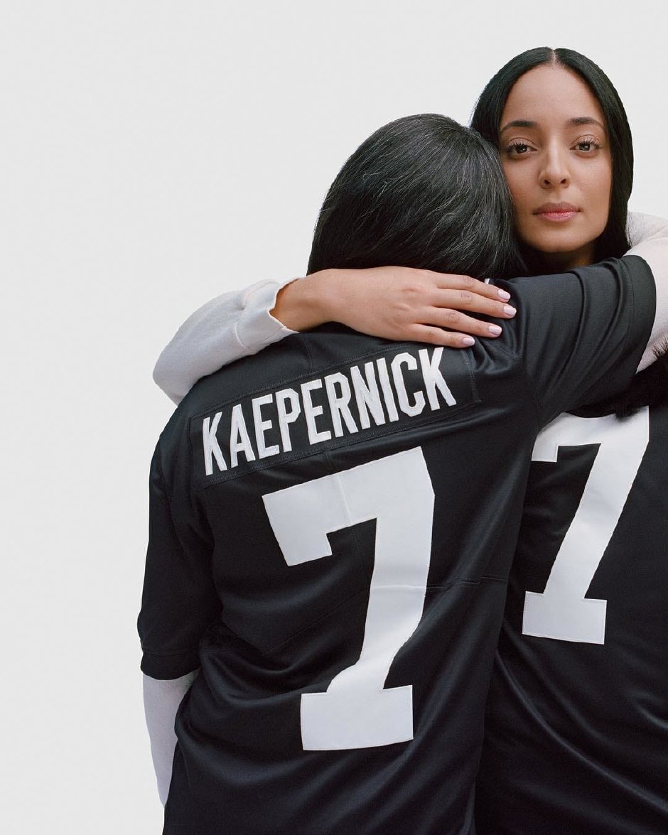 Nike’dan Colin Kaepernick’e Özel Forma