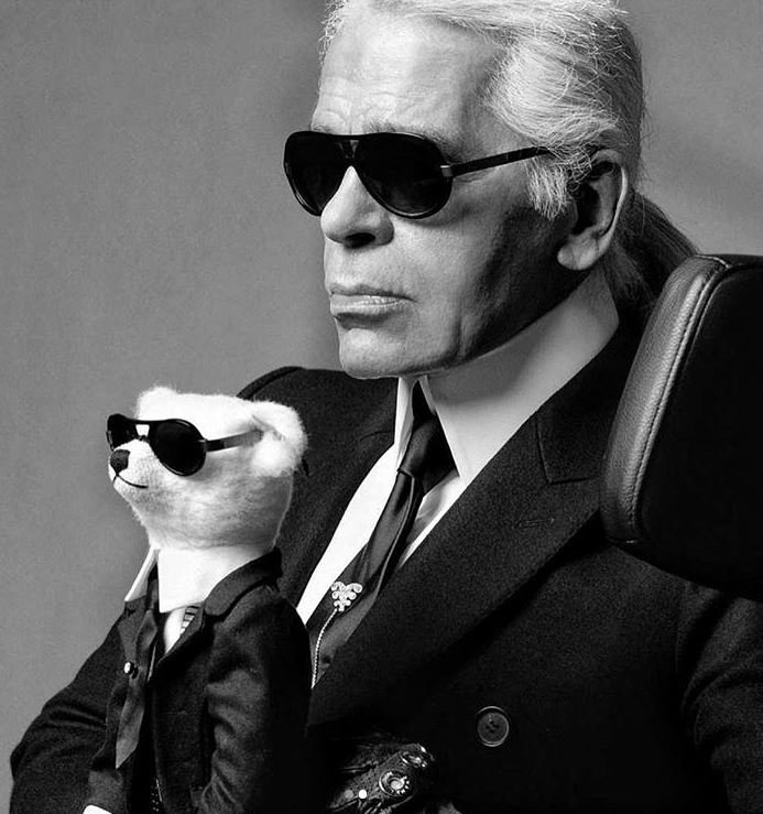 Modanın Einstein’ı Karl Lagerfeld ve İkonik Stili