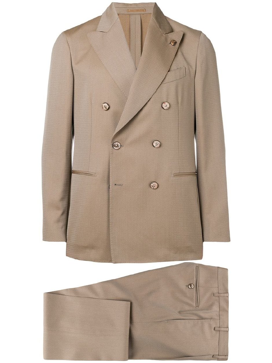 Bahar Alarmı: Sezonun En İyi Pastel Takım Elbiseleri