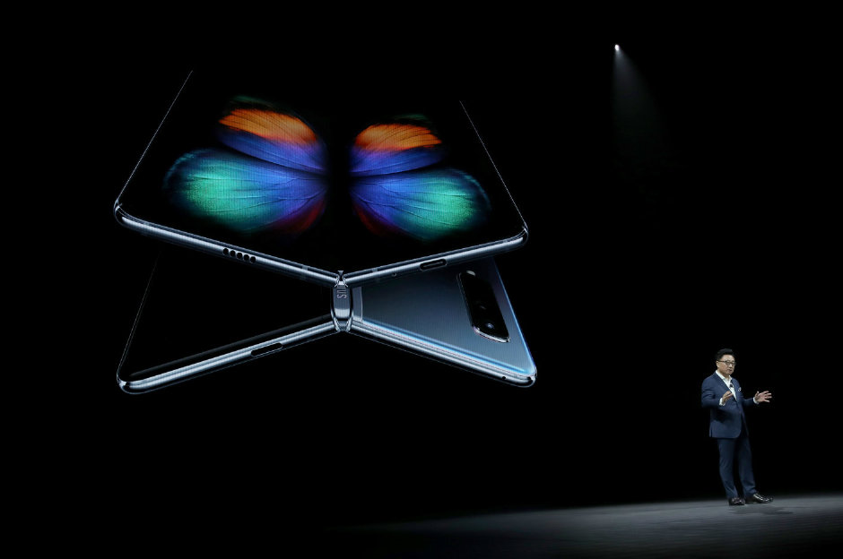 Yakın Bakış: 2019'un Mobil Trendi 'Foldable'