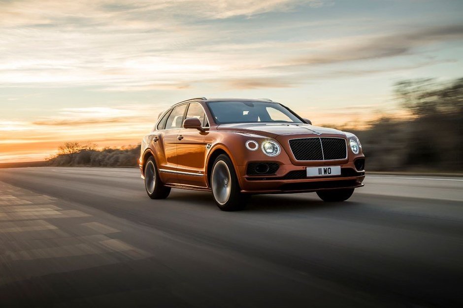 Dünyanın En Hızlı SUV'si Bentley Bentayga Speed'i Yakından Tanıyın