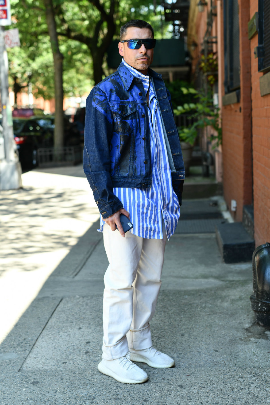 Yazın Favorisi Beyaz Pantolonu Nerede Nasıl Giymeli?