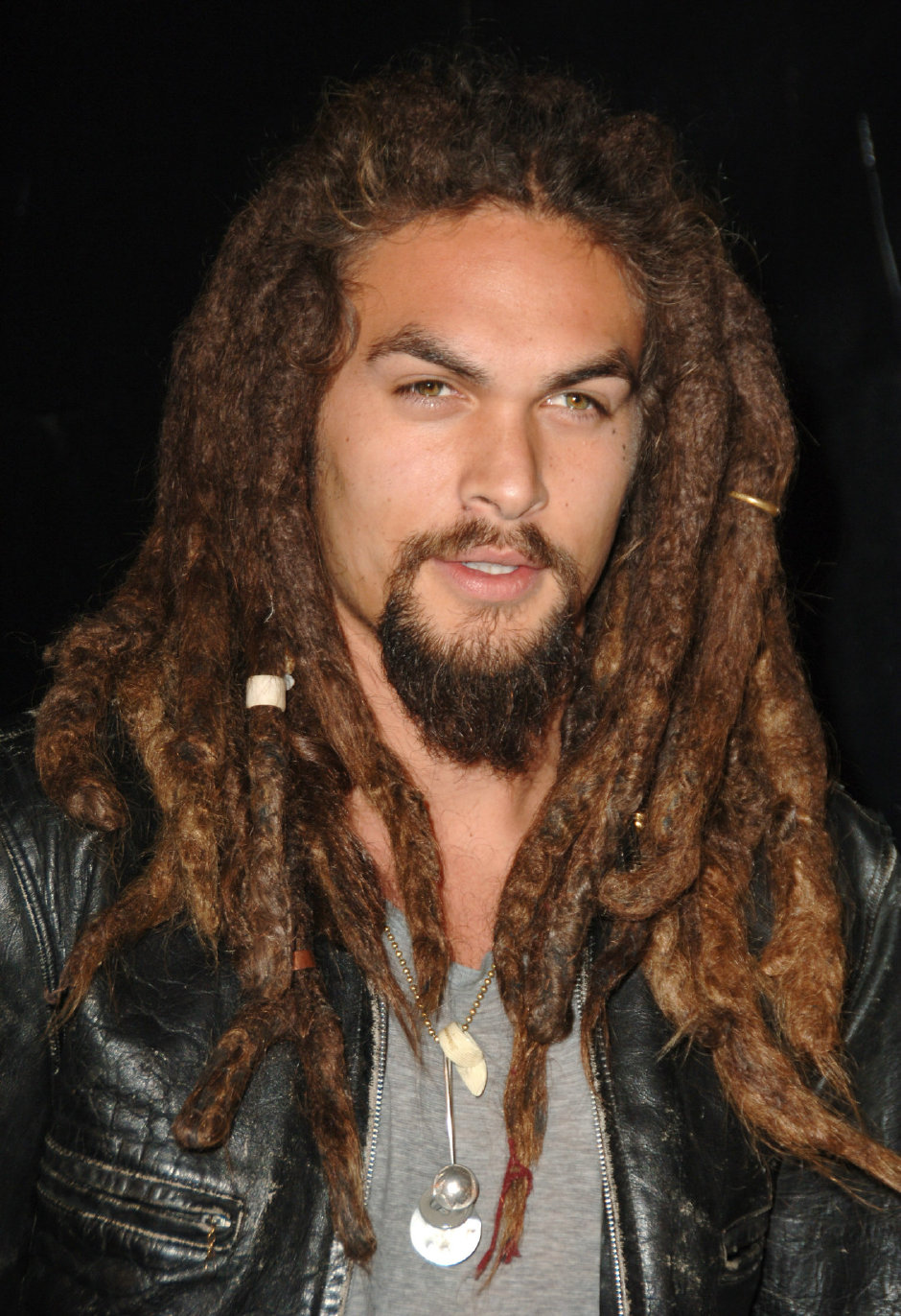 Jason Momoa 7 Yıl Sonra Sakalına Veda Etti