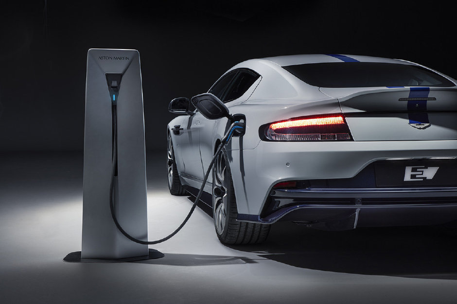 Aston Martin Elektrikli Modellerden Vazgeçmiyor