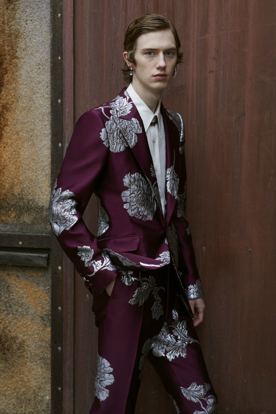 Alexander McQueen’in Sonbahar/Kış 2019 Koleksiyonuna İlk Bakış