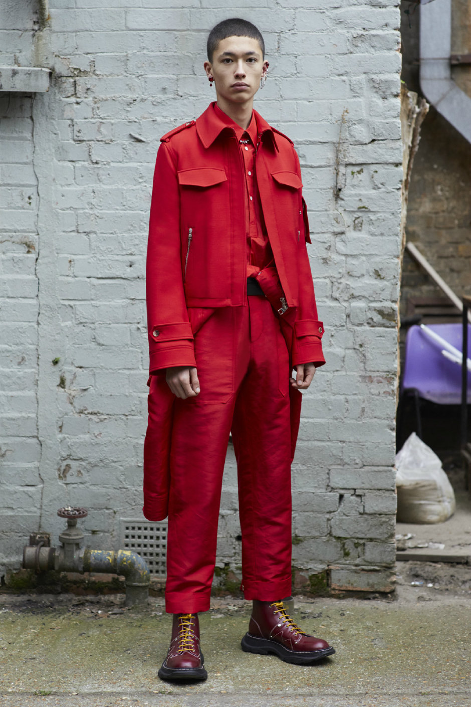 Alexander McQueen’in Sonbahar/Kış 2019 Koleksiyonuna İlk Bakış