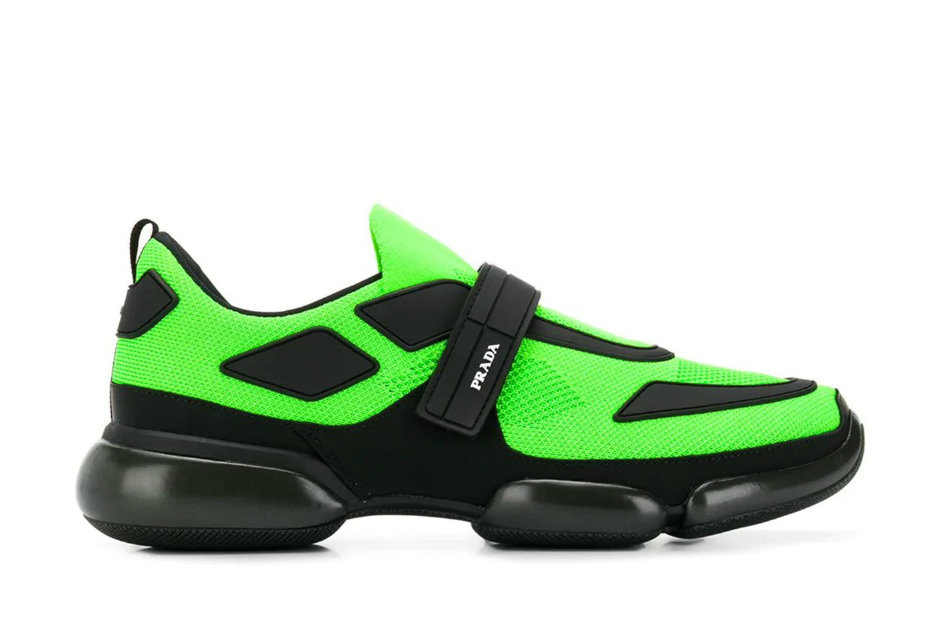 Yeni Sezonun Neon Yeşile Cesaret Veren 25 Sneaker'ı