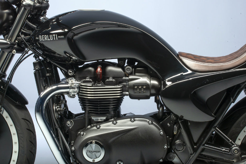 Triumph ve Berluti’nin Ortak Çalışması: Bonneville T120
