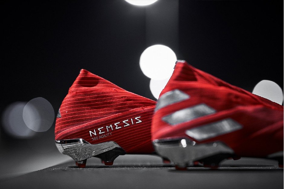 Adidas’ın Yenilikçi Kramponu: NEMEZIZ 19