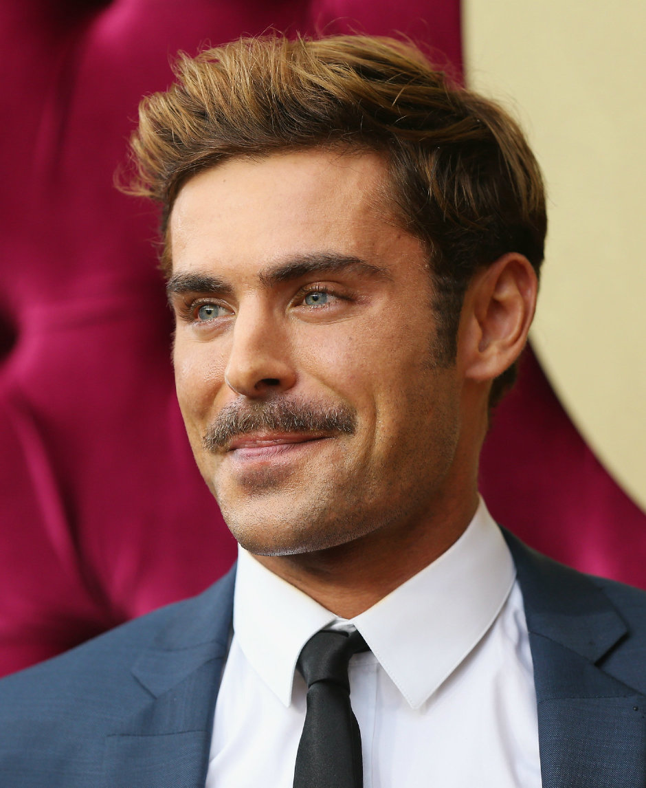 Bradley Cooper ve Son Sürüm Bıyığı