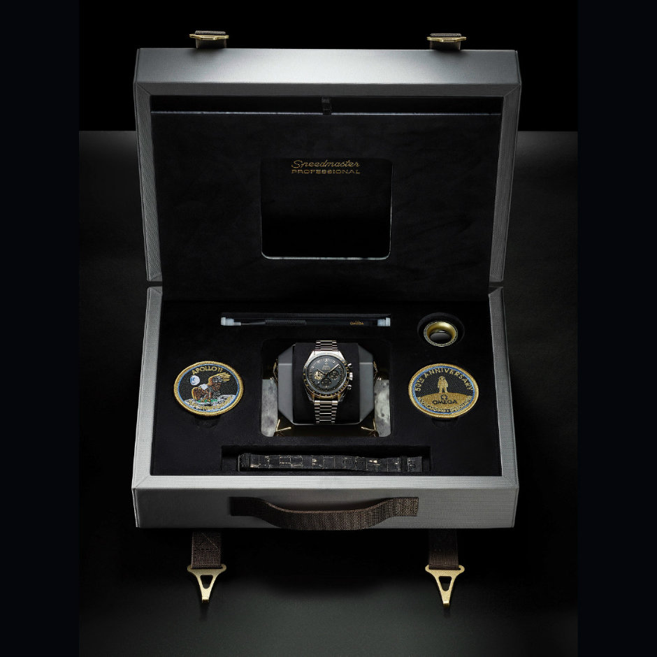 Omega Yeni Speedmaster Apollo 11’i Sunar