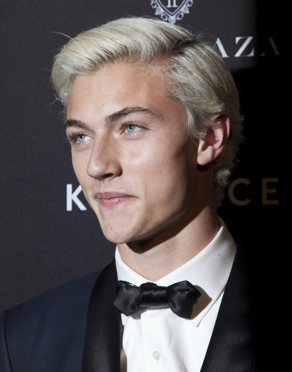 Platin Saçlara İlham Veren 10 Ünlü