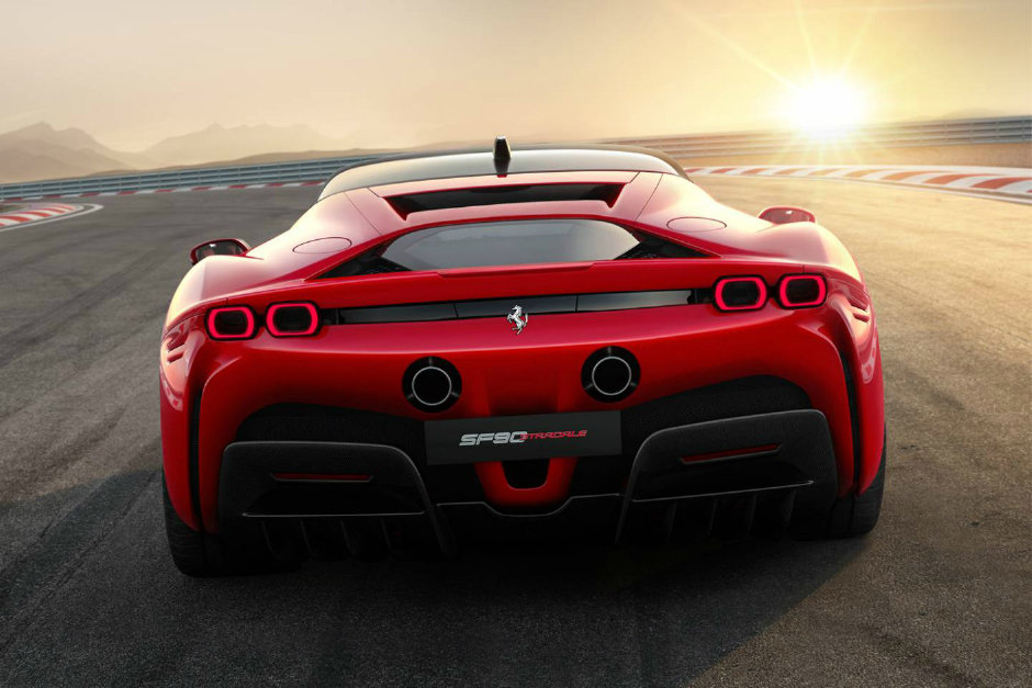 Ferrari’nin Yeni Hibrid Modeli: SF90 Stradale