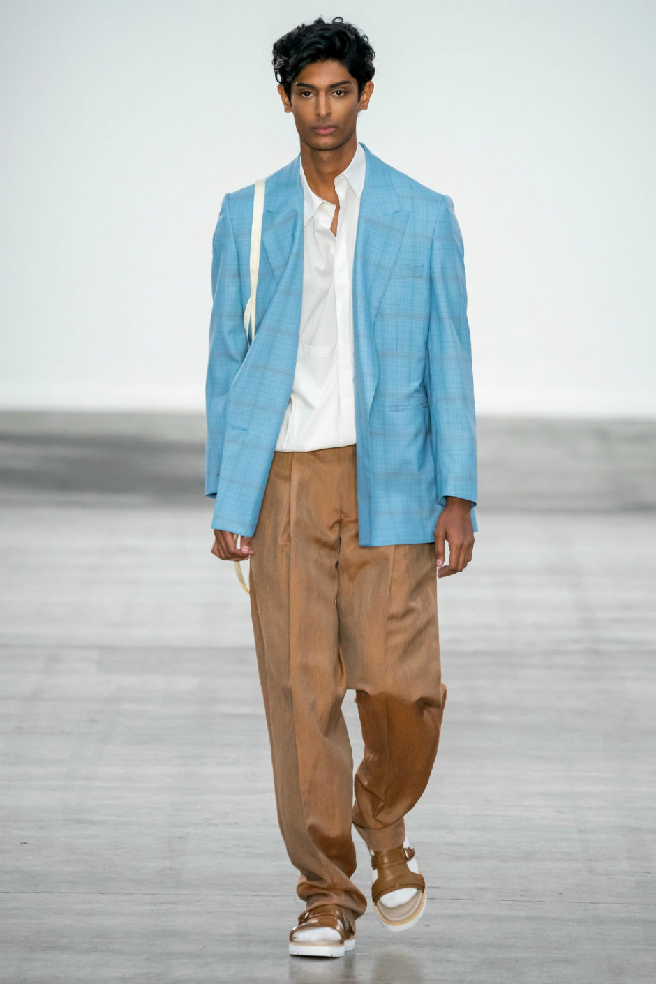 E Tautz İlkbahar/Yaz 2020