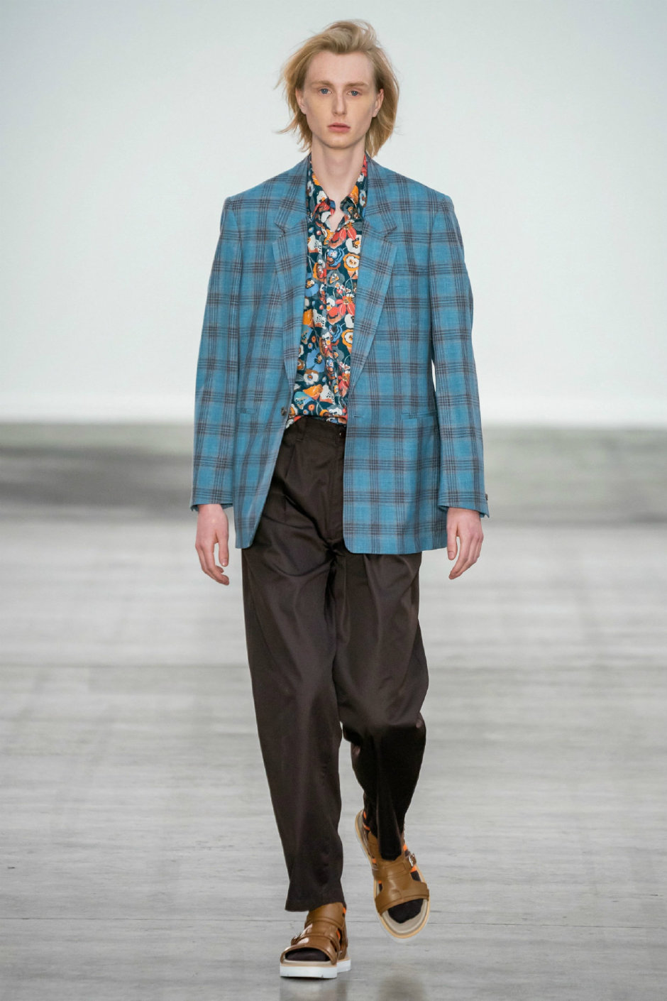 E Tautz İlkbahar/Yaz 2020