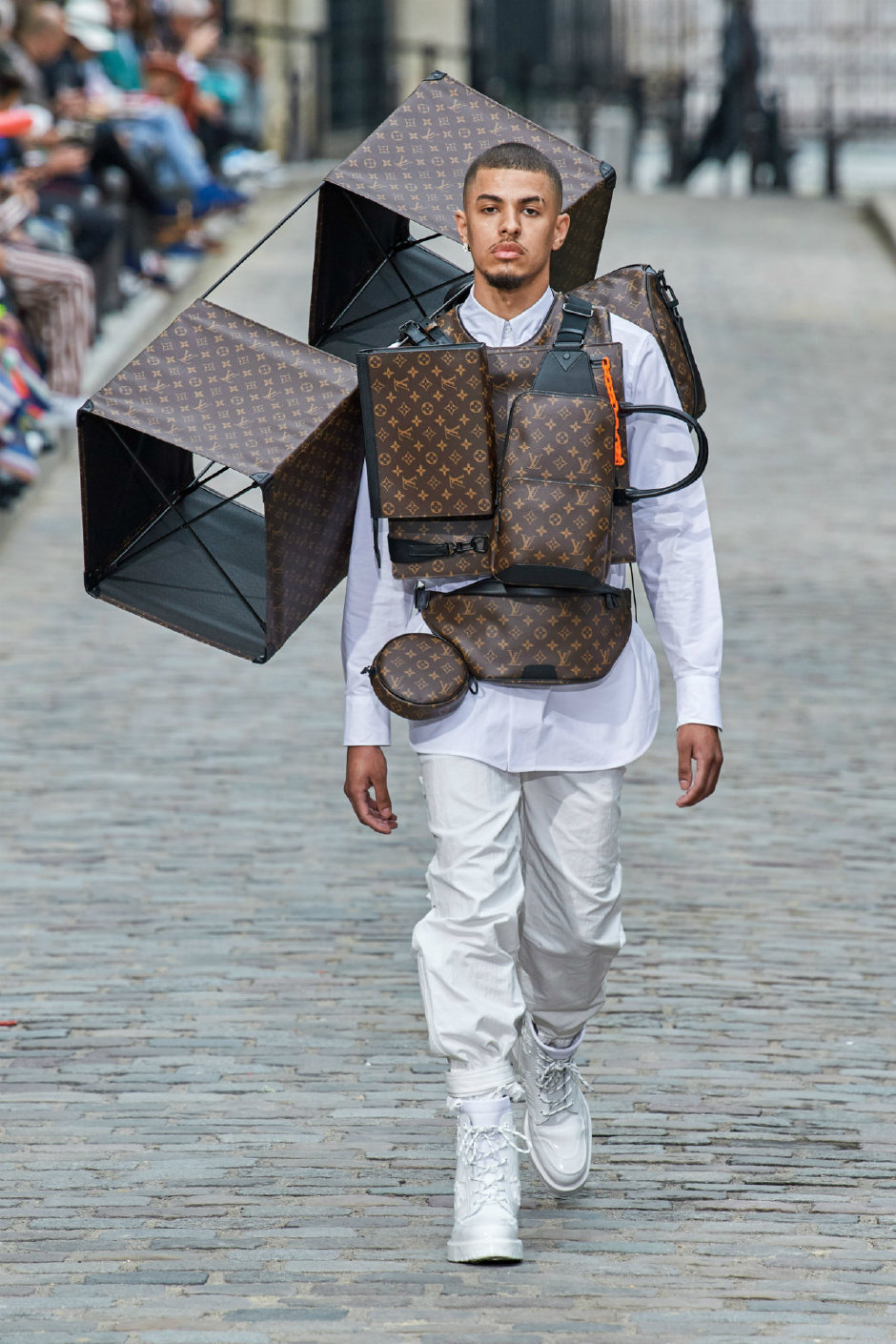 Louis Vuitton İlkbahar/Yaz 2020
