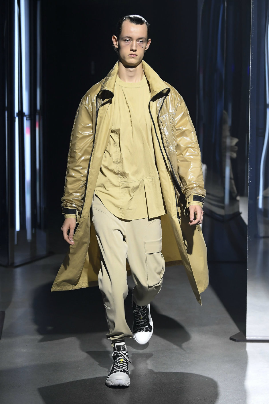 System Studios'un İlkbahar/Yaz 2020 Koleksiyonu ile Tanışın