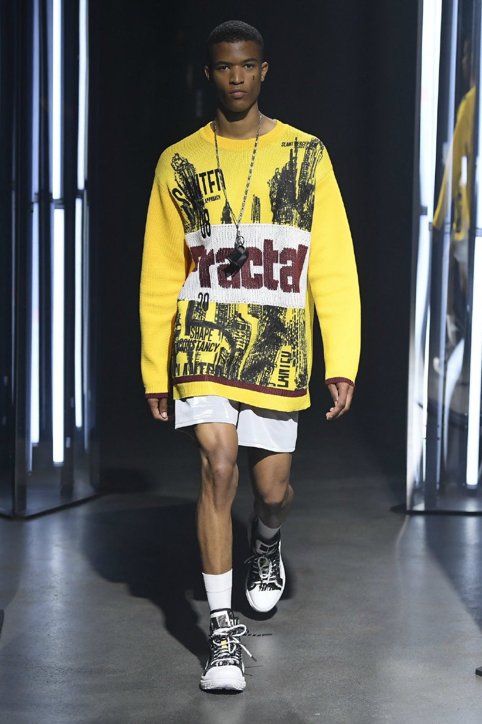 System Studios'un İlkbahar/Yaz 2020 Koleksiyonu ile Tanışın