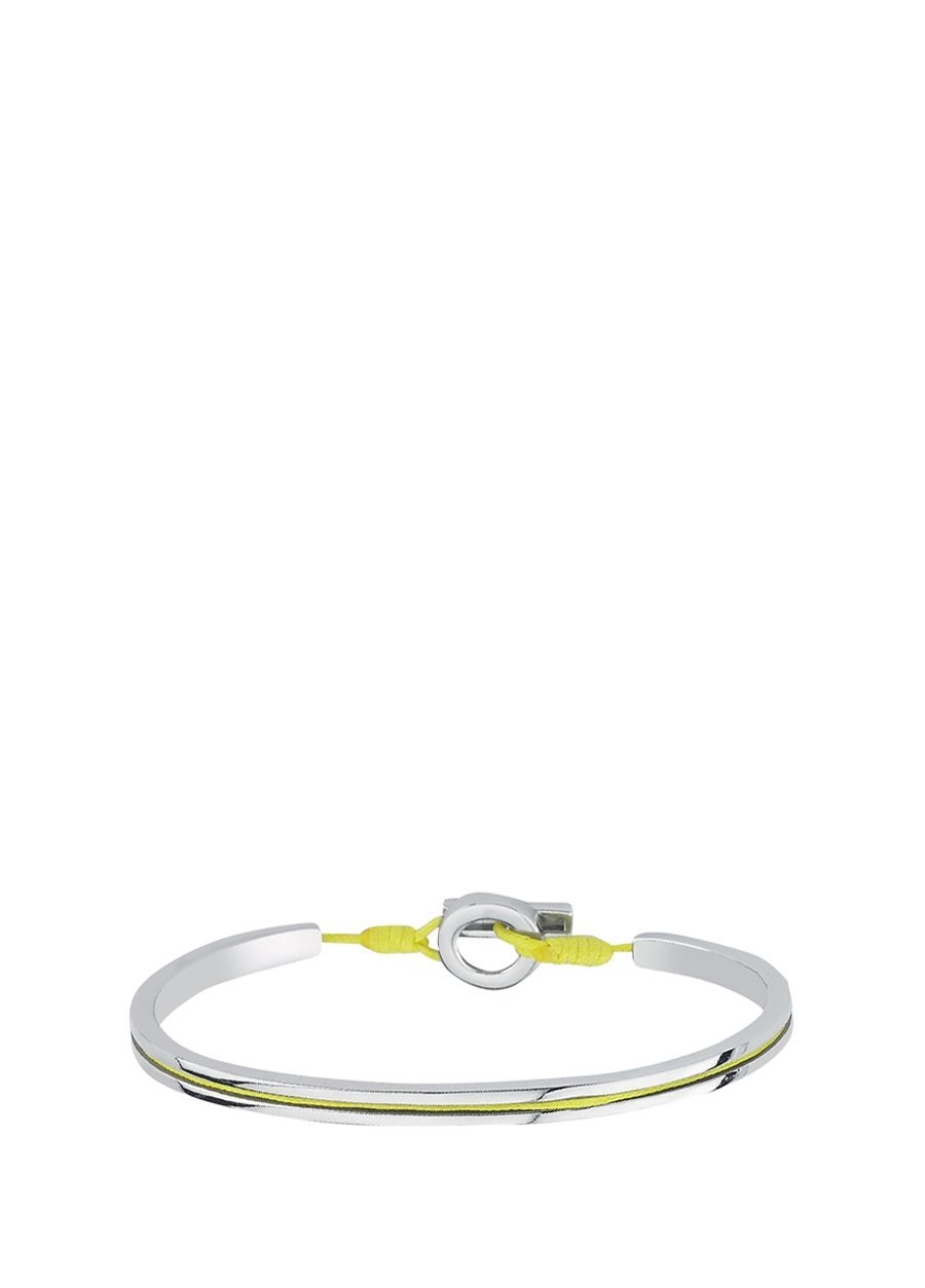 Stilinize Yardımcı Olacak En İyi 10 Aksesuar