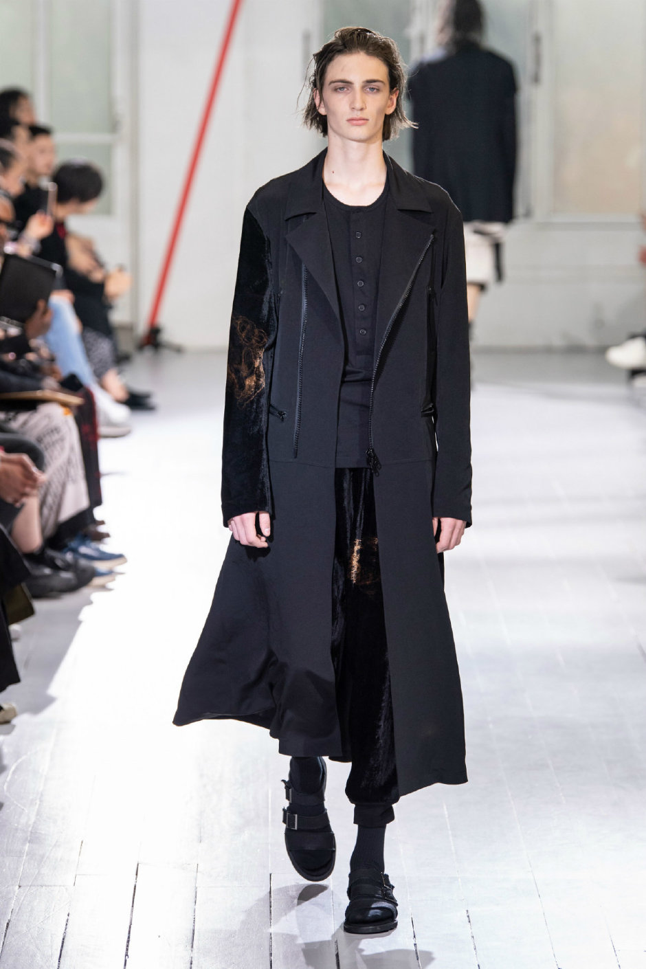 Yohji Yamamoto İlkbahar/Yaz 2020