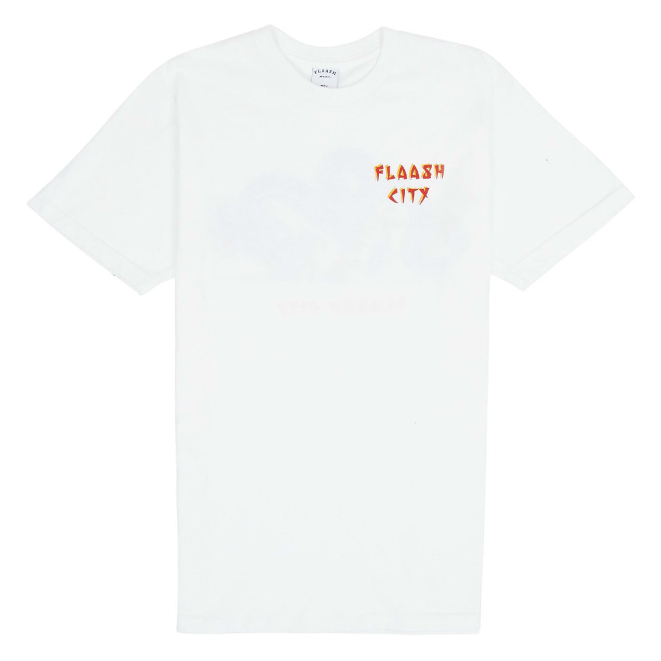 Flaash Apparel’in Yeni Yaz Koleksiyonuna İlk Bakış