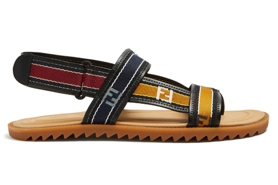 Bu Sezonun En İyi Sandalet Modelleri