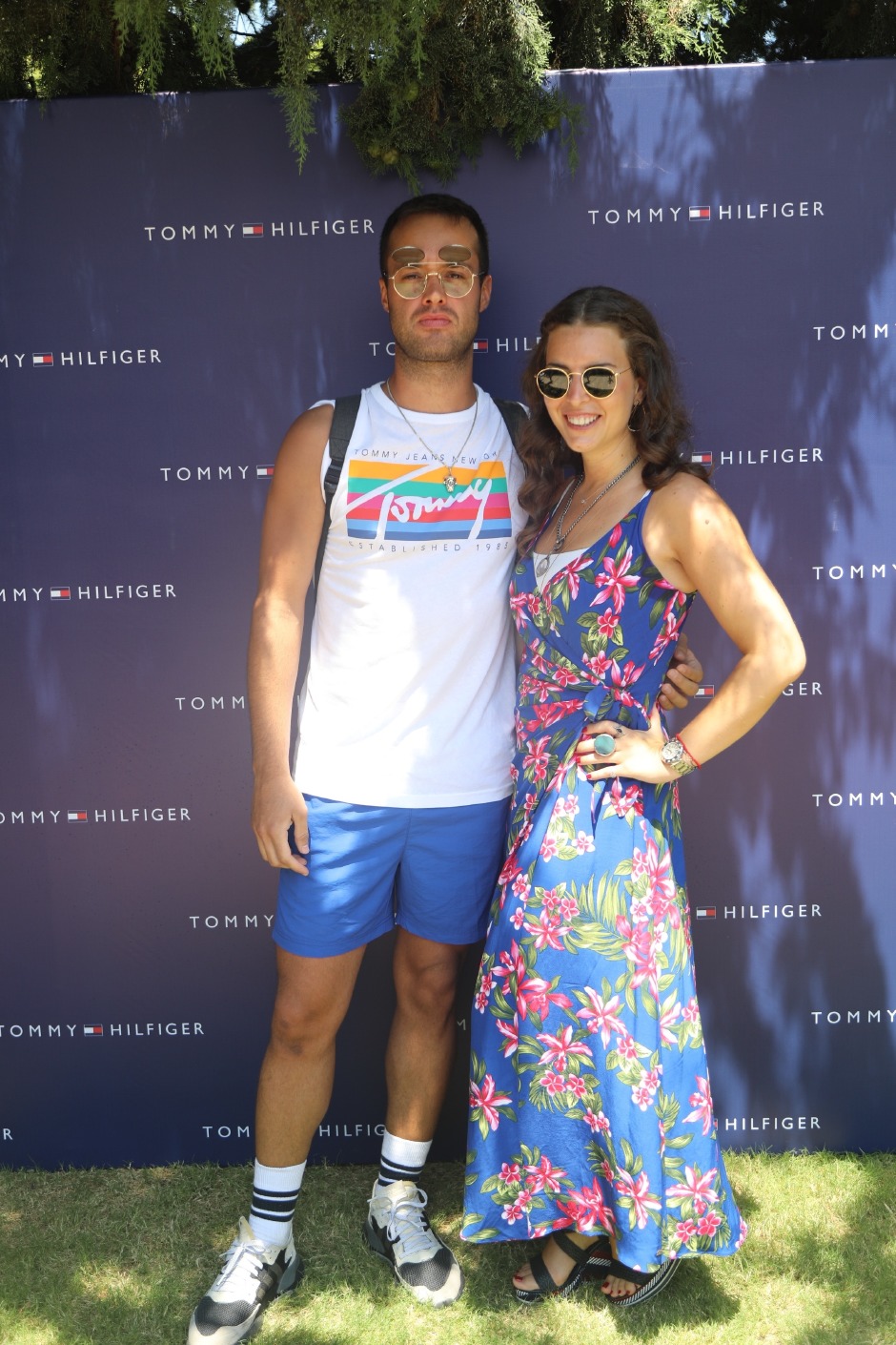 Tommy Hilfiger Sahile İndi